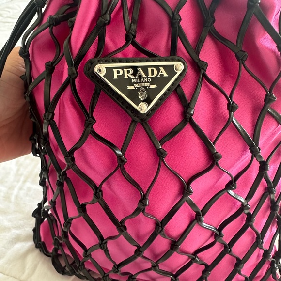 Prada Black Leather Net Woven Pink Satin Triangle Logo Drawstring Bag - Picture 3 of 7